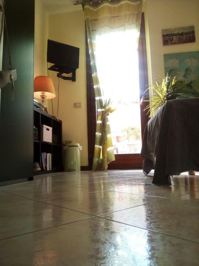 B&B Zia Lelly Фано Экстерьер фото