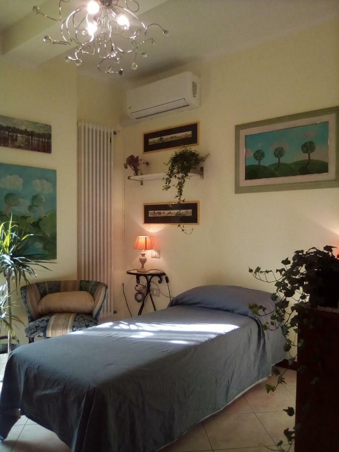 B&B Zia Lelly Фано Экстерьер фото