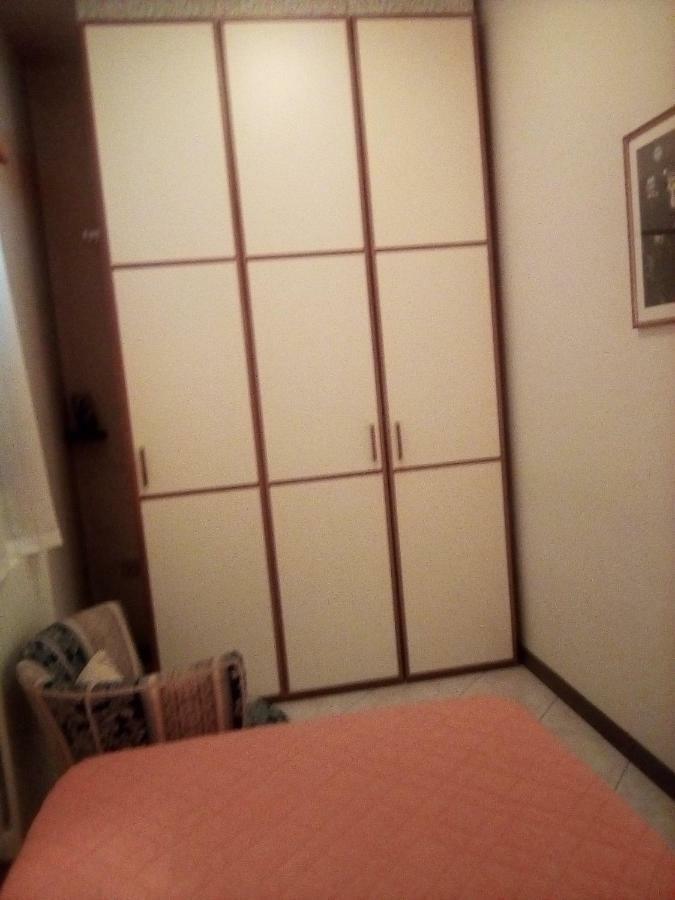B&B Zia Lelly Фано Экстерьер фото
